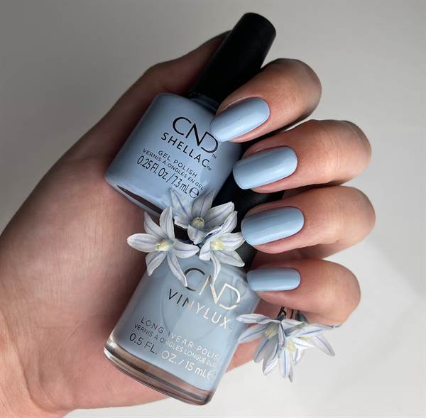SMALTO CND VINYLUX Climb To The Top-az